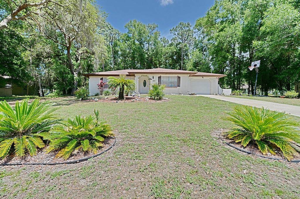 404 Inverness Boulevard - Photo 1