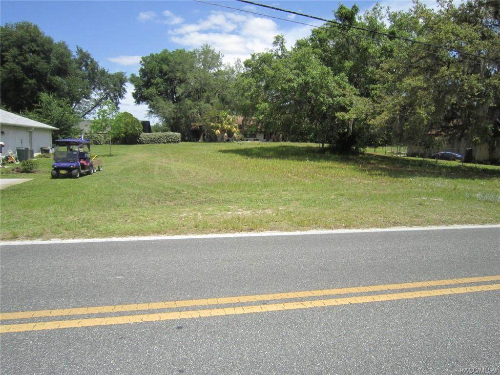 9253 Sandpiper Drive - Photo 1
