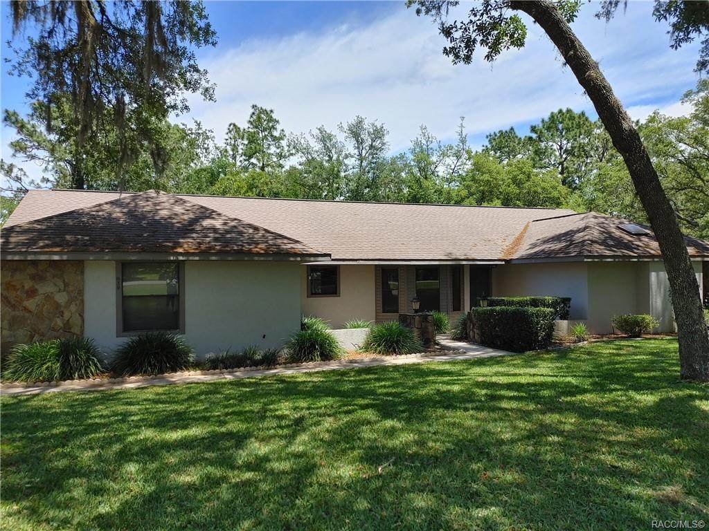 839 Massachusetts Street - Photo 1