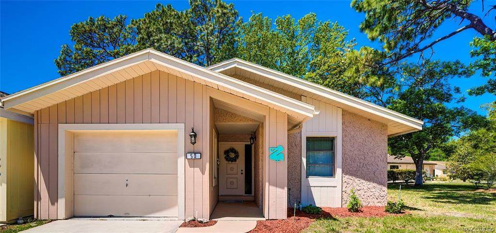 50 Golfview Drive - Photo 1