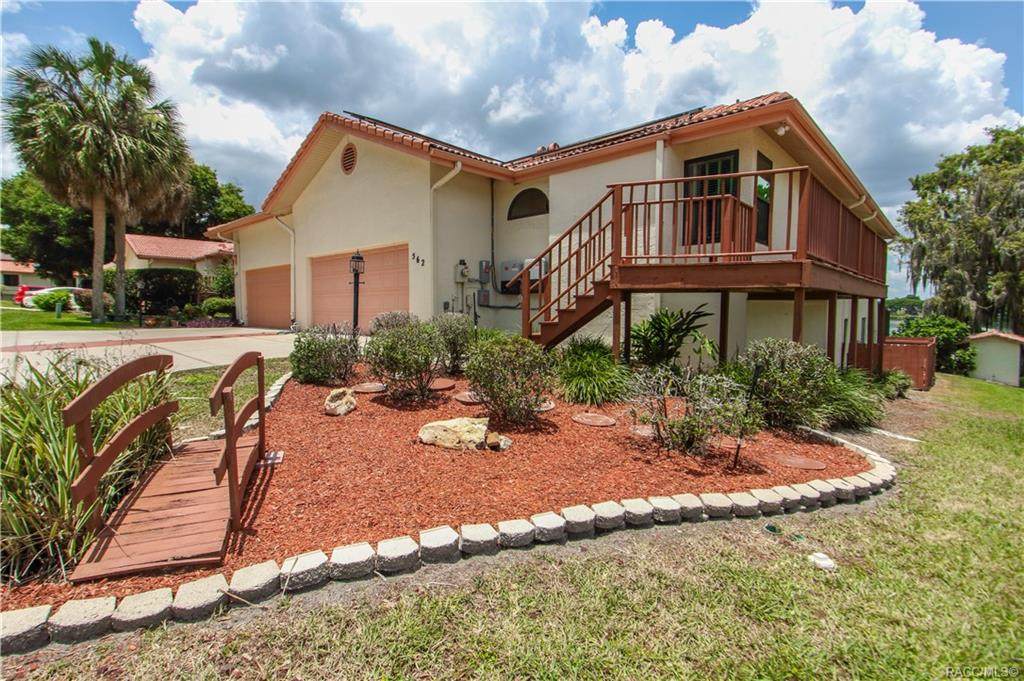 562 San Remo Circle - Photo 1