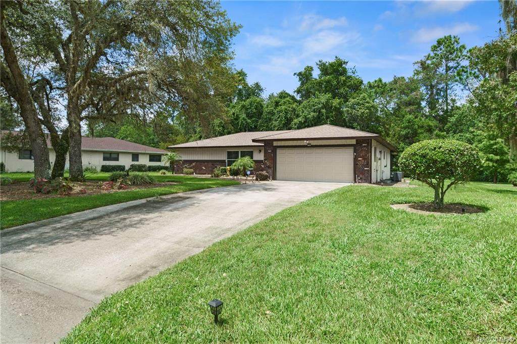 36 Sycamore Circle - Photo 1