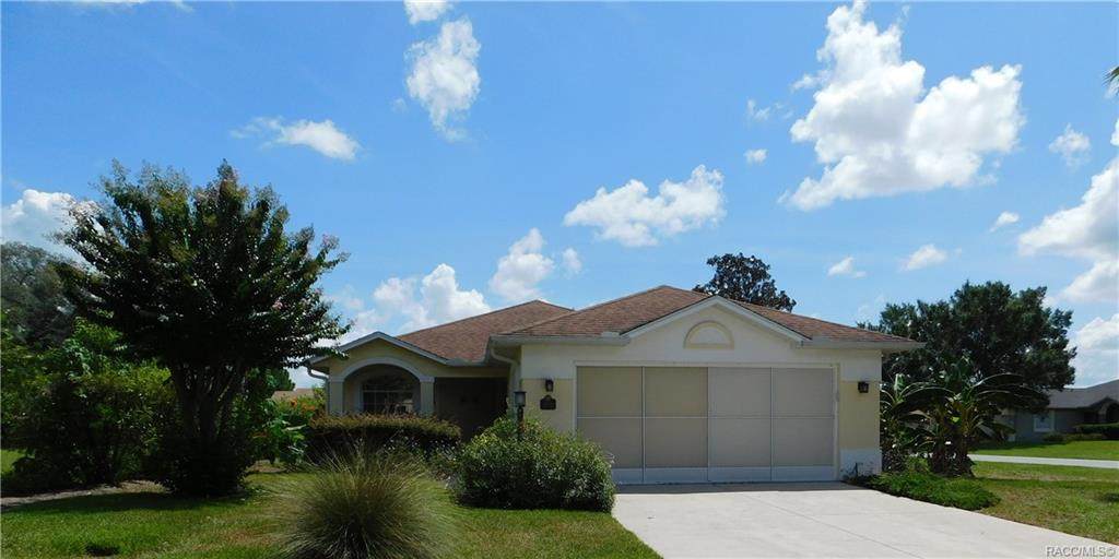 2209 Brentwood Circle - Photo 1