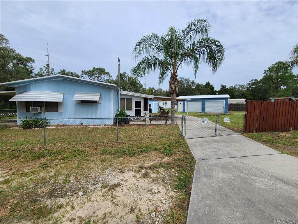 805 Maynard Avenue - Photo 1