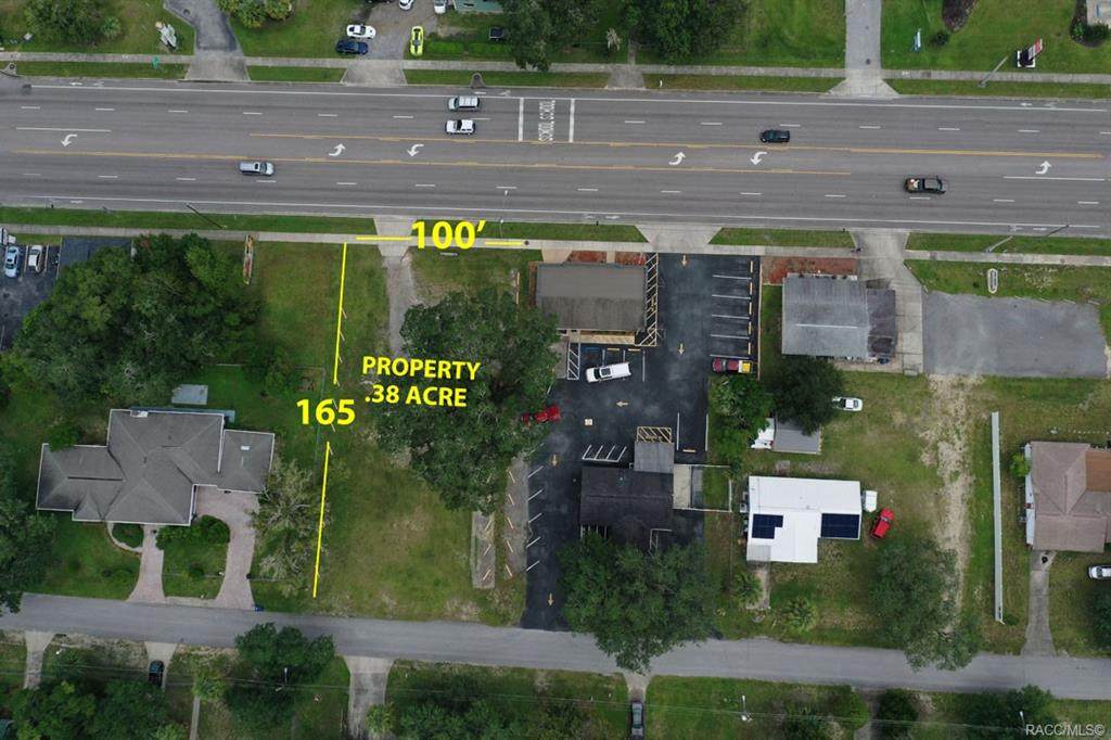 838 5th Street - Photo 1