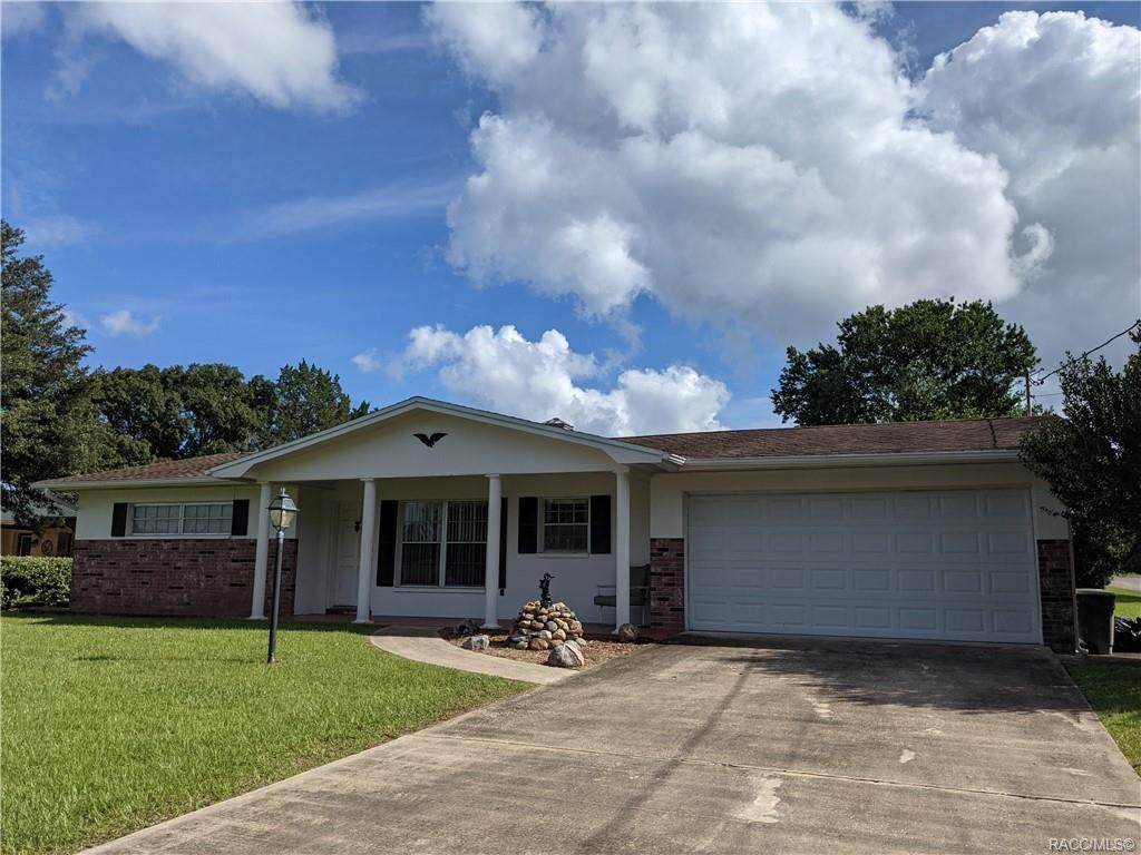 3540 Suzie Lane - Photo 1