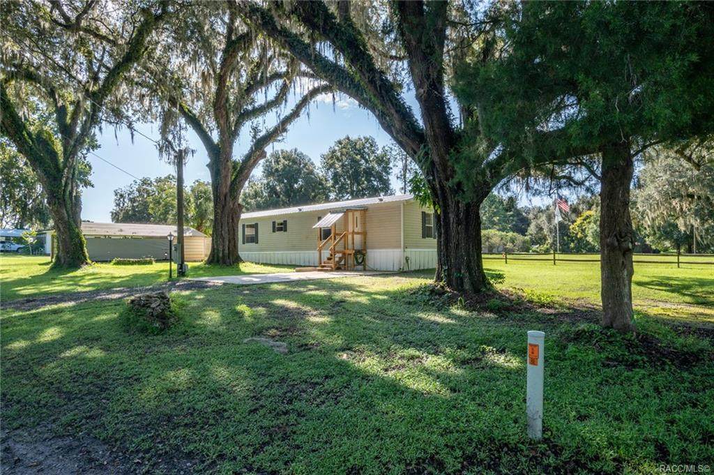 7433 Baker Avenue - Photo 1