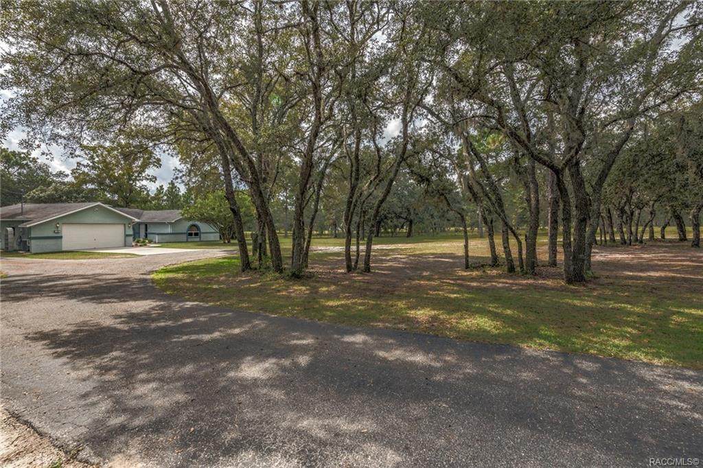 4382 Oaklawn Street - Photo 1
