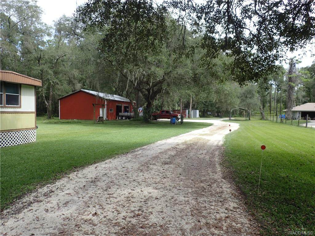 10225 Evans Point - Photo 1
