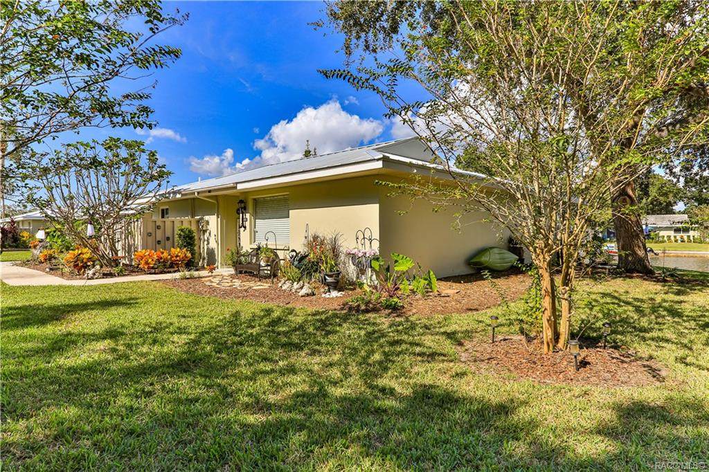 1299 Seagull Point - Photo 1