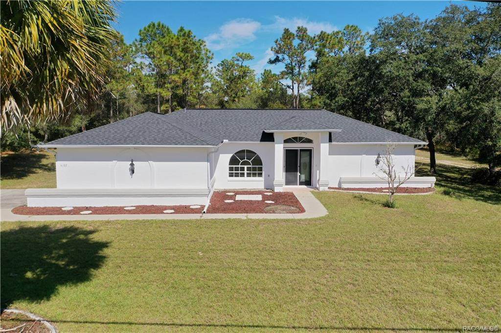4197 Pine Ridge Boulevard - Photo 1