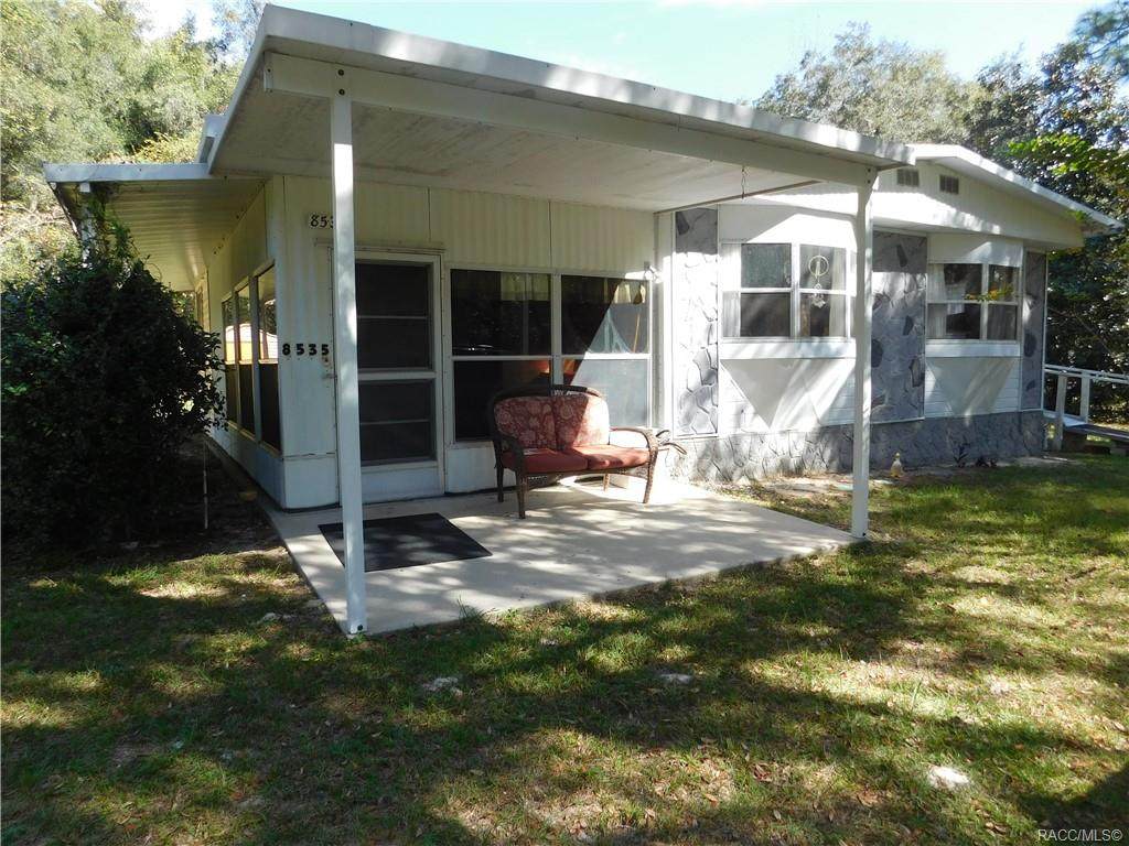 8535 Beacon Court - Photo 1