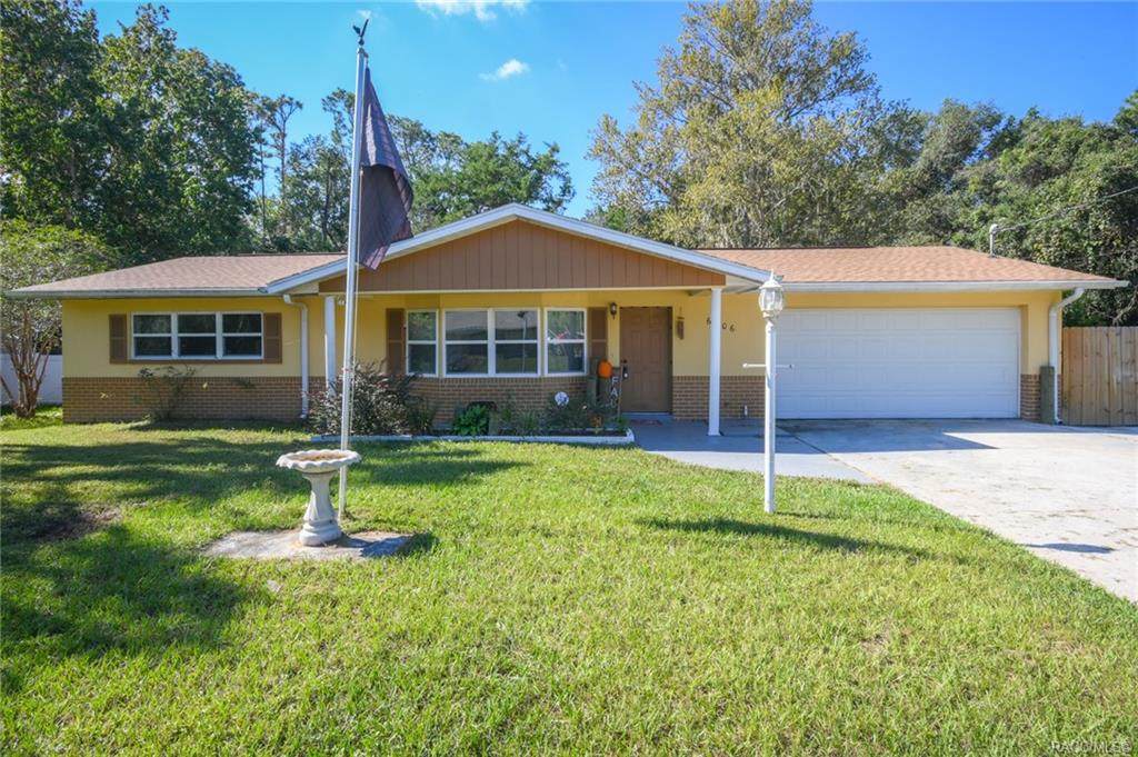 6206 Pinedale Circle - Photo 1