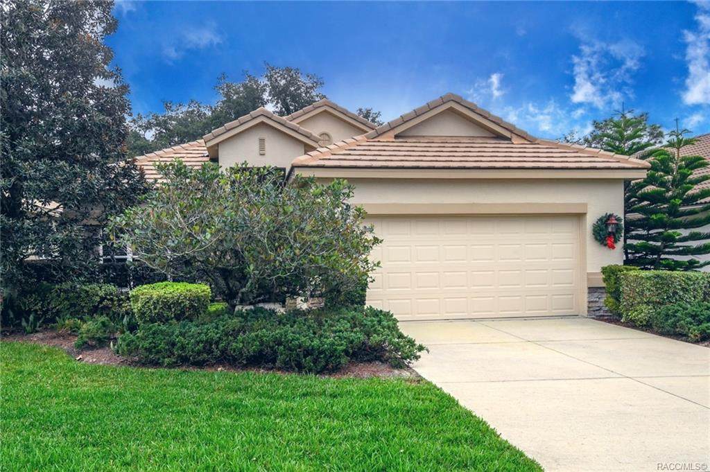 1075 Diamond Shore Loop - Photo 1