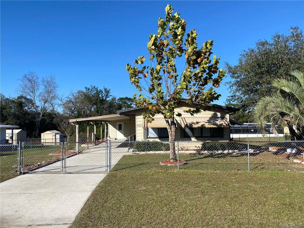 5255 Rolling View Place - Photo 1