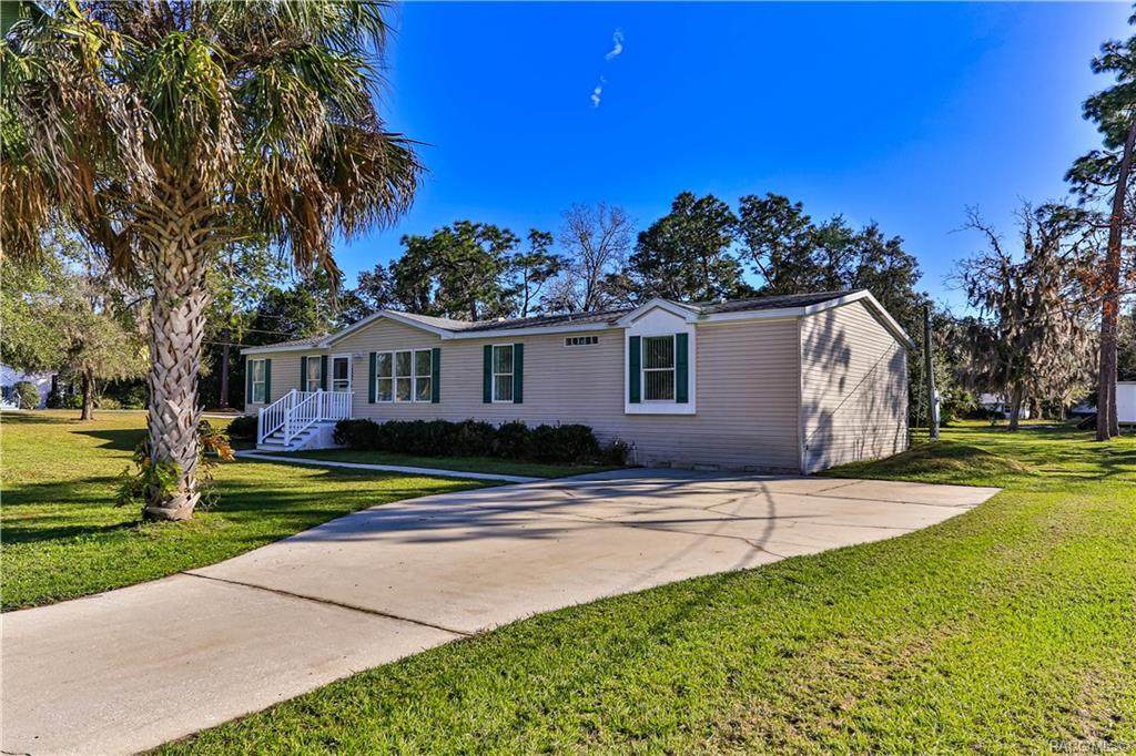 10084 Montyce Court - Photo 1