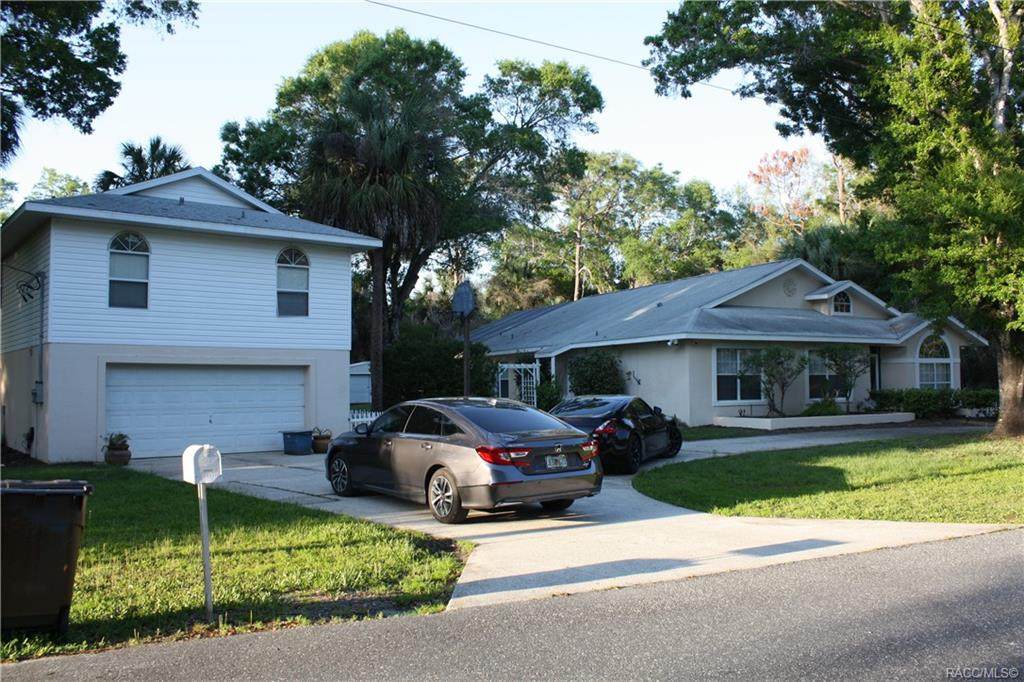 10300 Pamondeho Circle - Photo 1