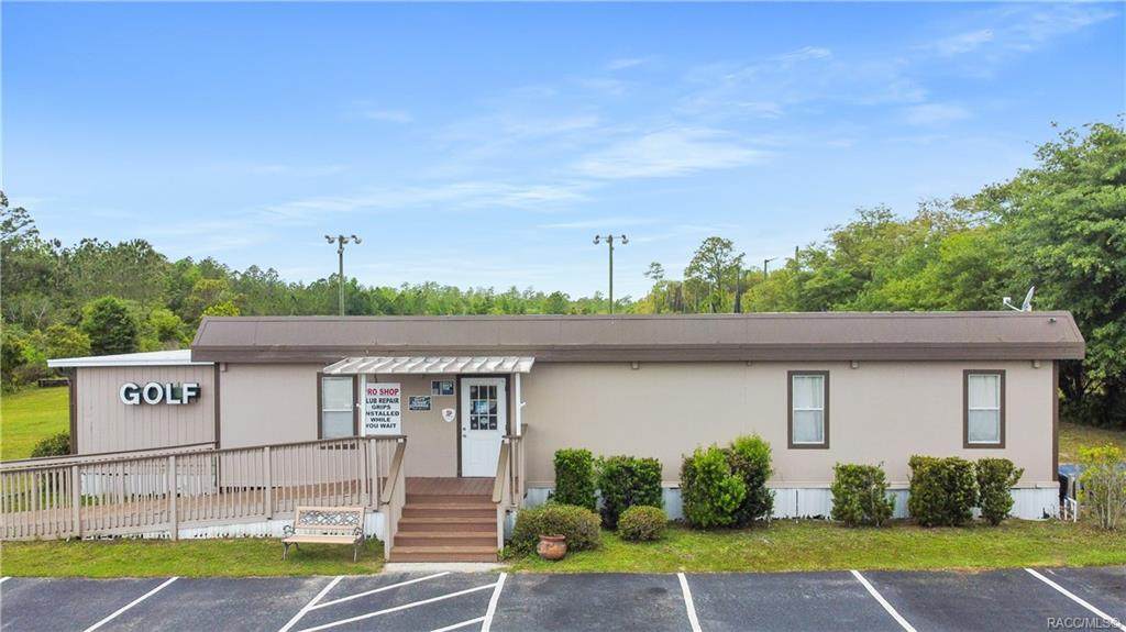 10810 Suncoast Boulevard - Photo 1