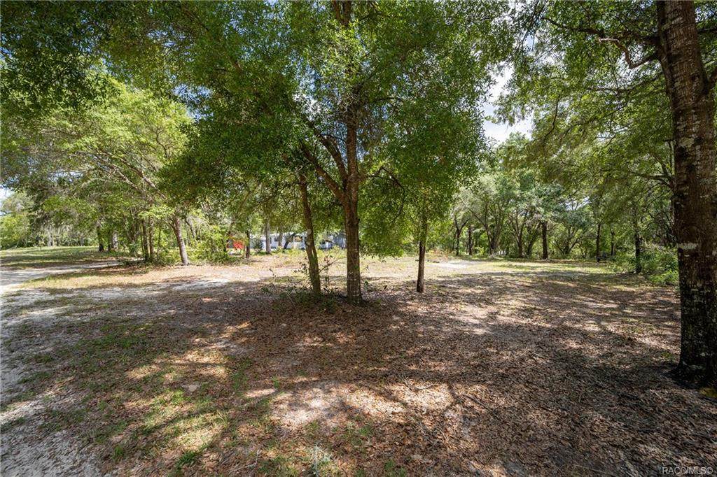 462 Shawna Court - Photo 1