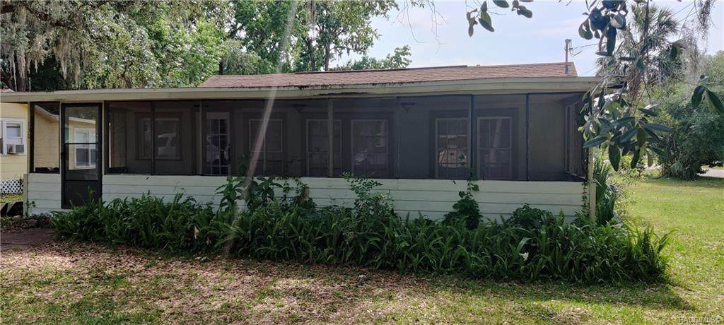 130 4 Avenue - Photo 1