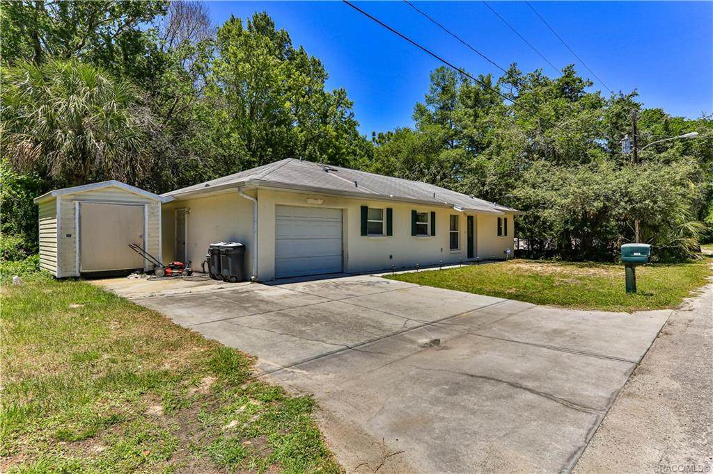936 Mcgowan Avenue - Photo 1