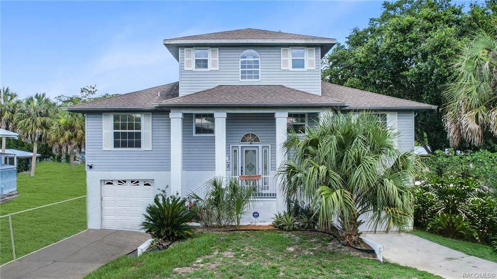 11 Palm Drive - Photo 1