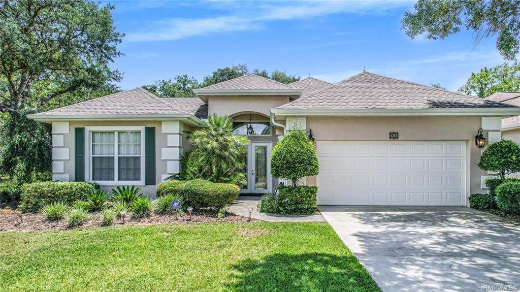 52 Deerwood Drive - Photo 1