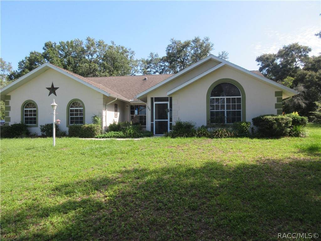 795 Everett Lane - Photo 1