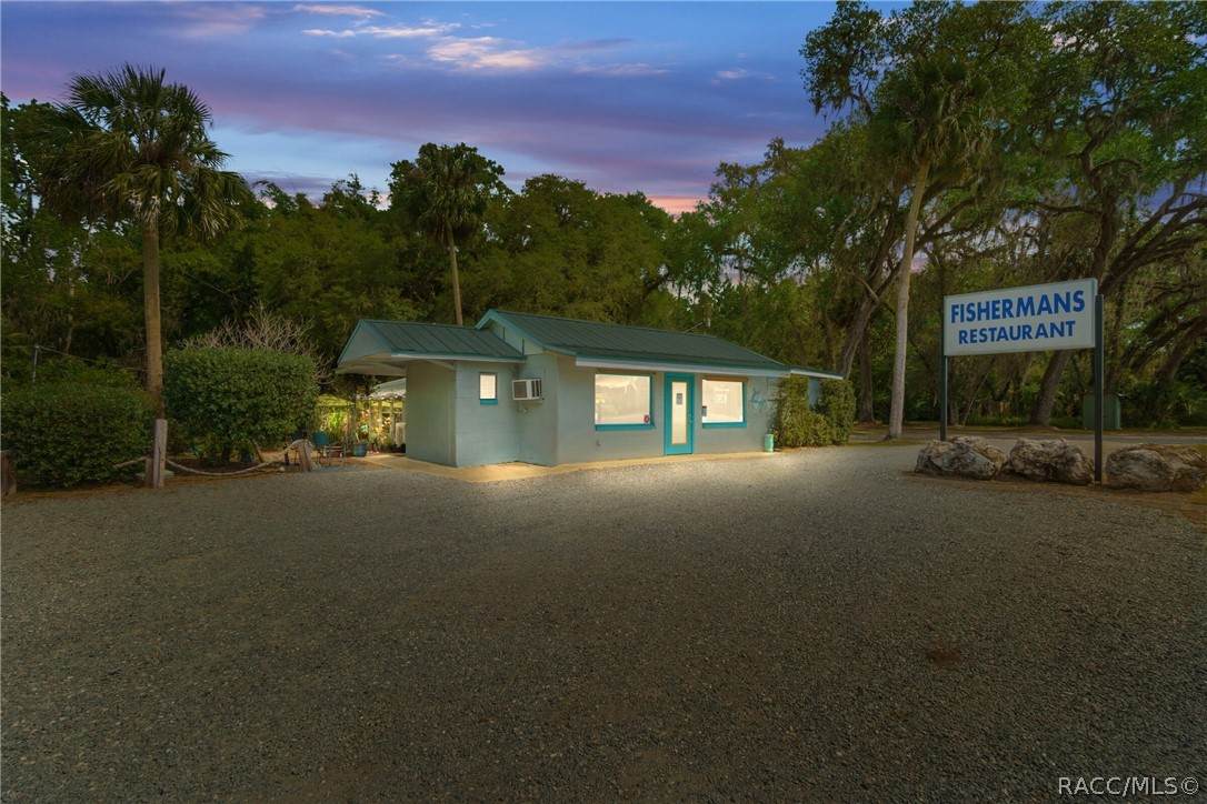 12323 Gulf To Lake Highway - Photo 1