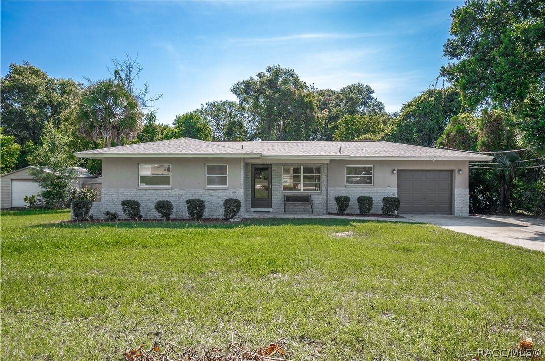 624 Bell Avenue - Photo 1