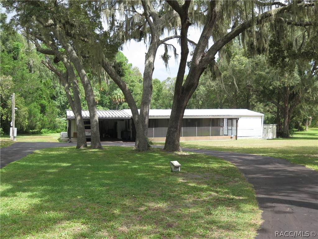 1705 Palm Avenue - Photo 1