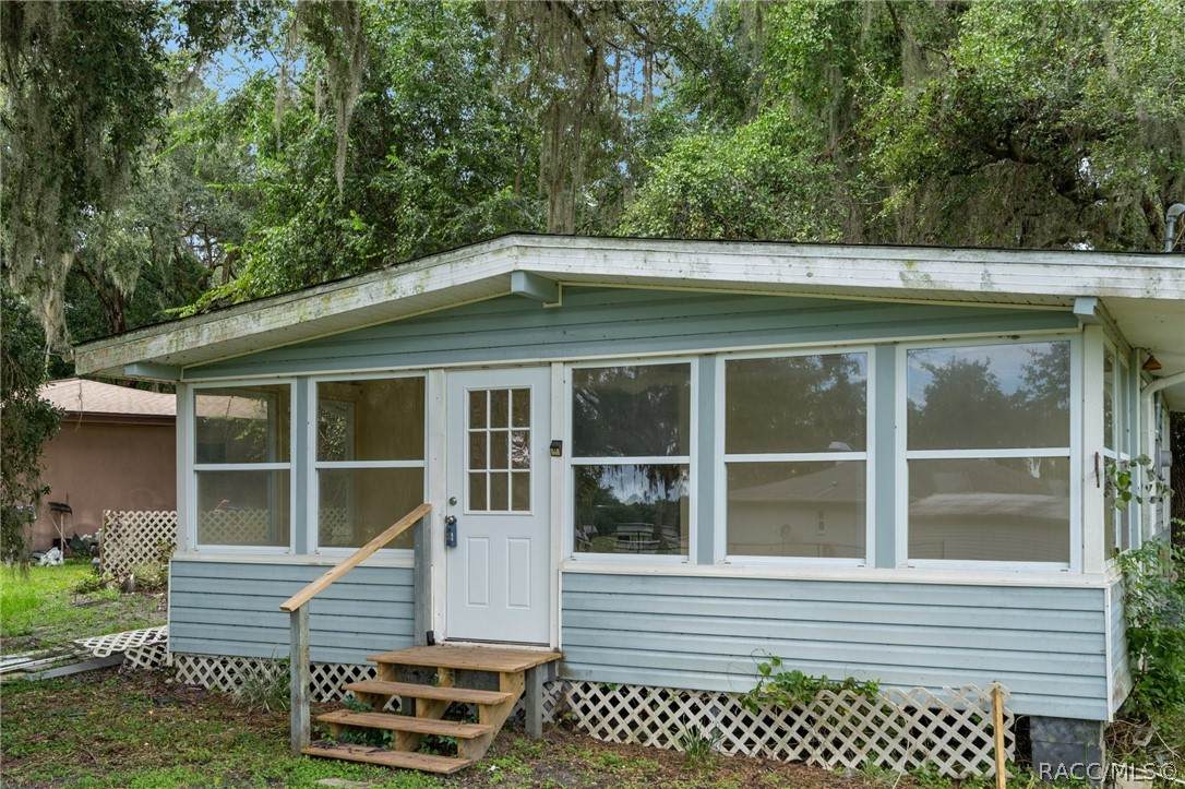 4250 Shorewood Drive - Photo 1