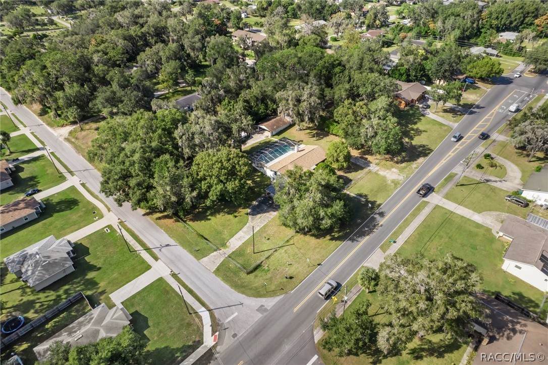 408 Apopka Avenue - Photo 1