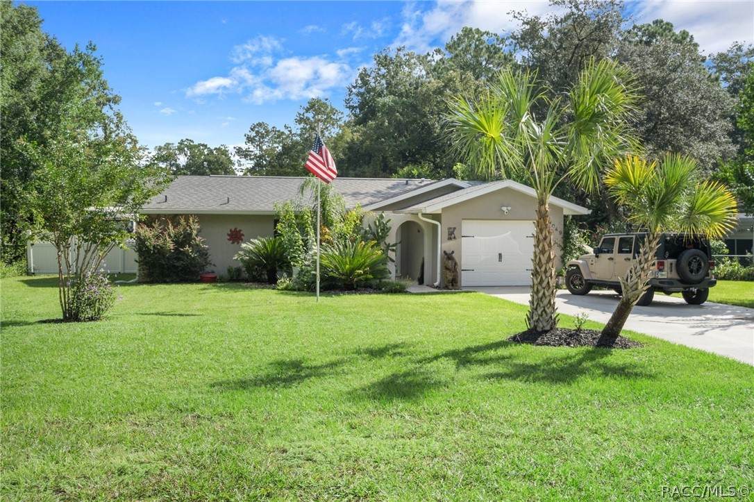 10049 Deltona Boulevard - Photo 1