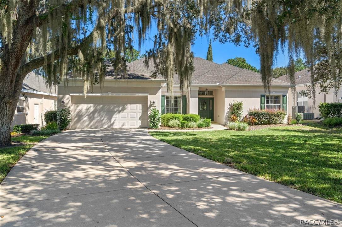 11 Woodash Court - Photo 1