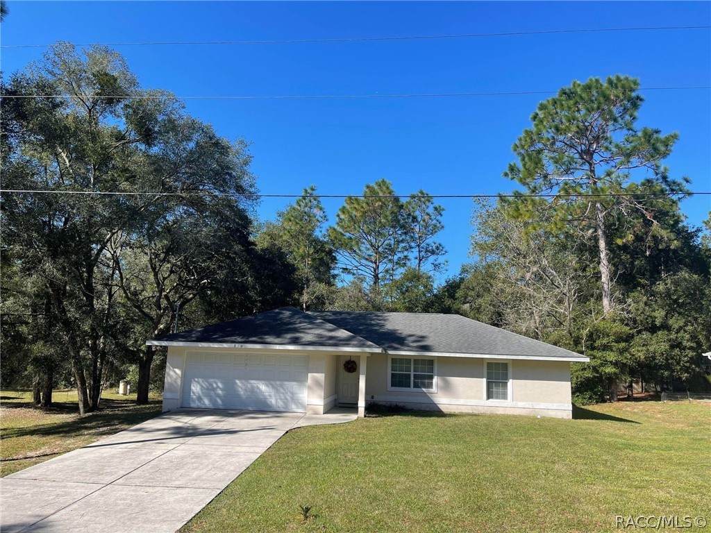 810 Charles Avenue - Photo 1
