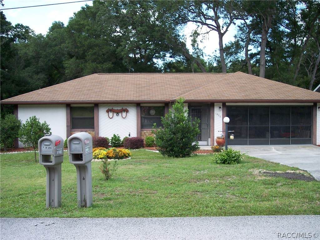1220 Silver Thorn Loop - Photo 1