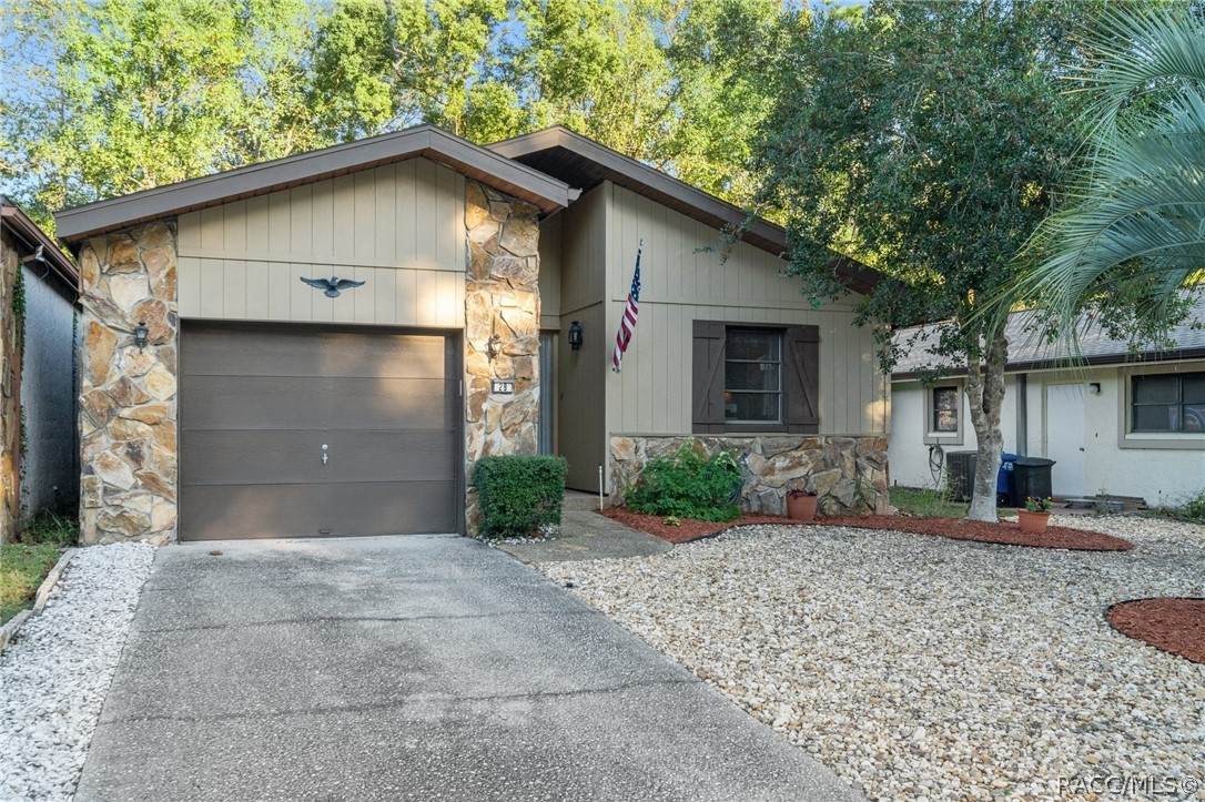 29 Dogwood Drive - Photo 1