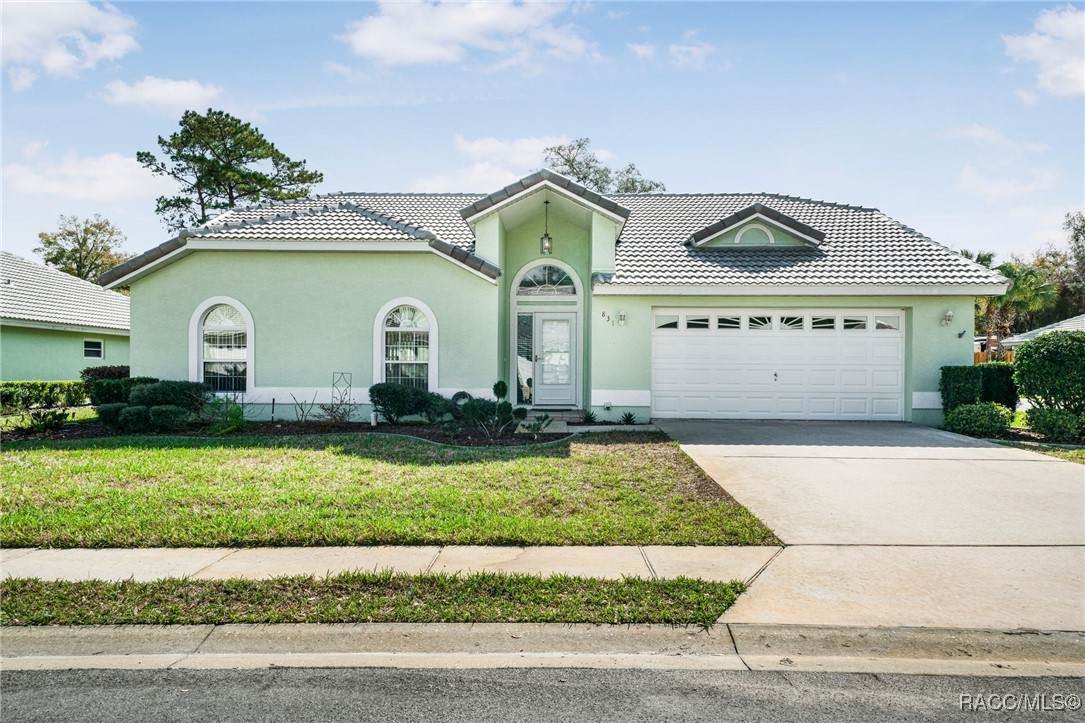 831 Windermere Boulevard - Photo 1