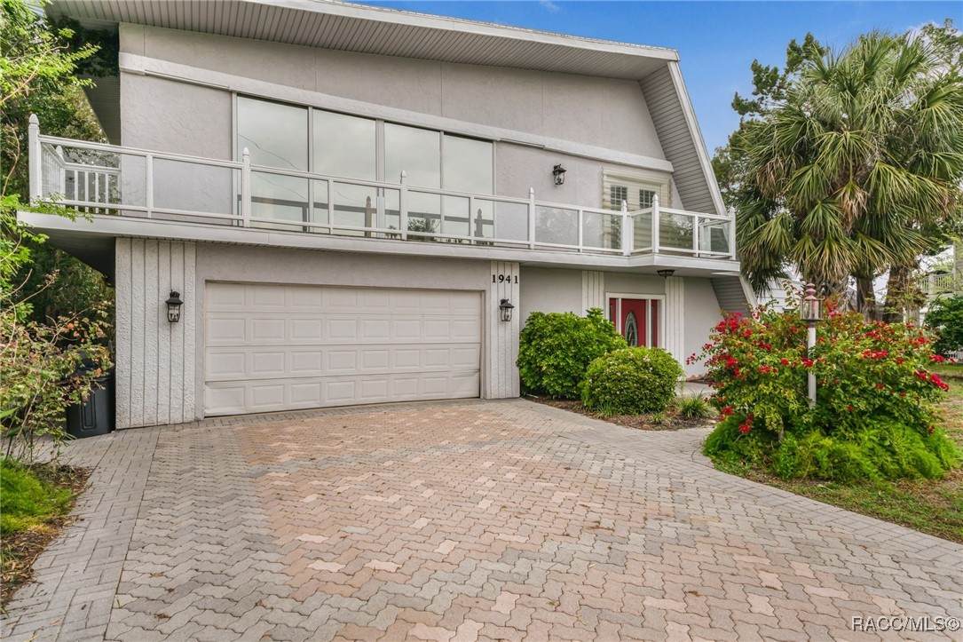 1941 15th Street - Photo 1