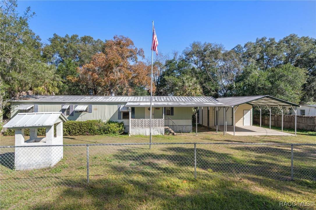 1805 Paul Drive - Photo 1