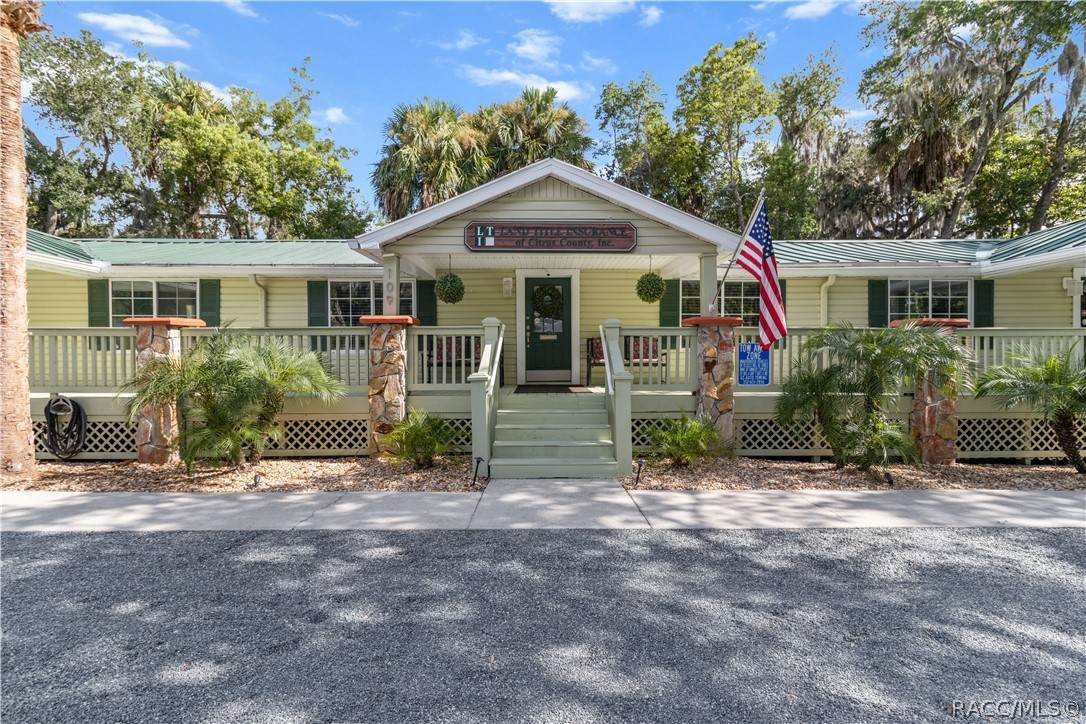 107 4th Street - Photo 1