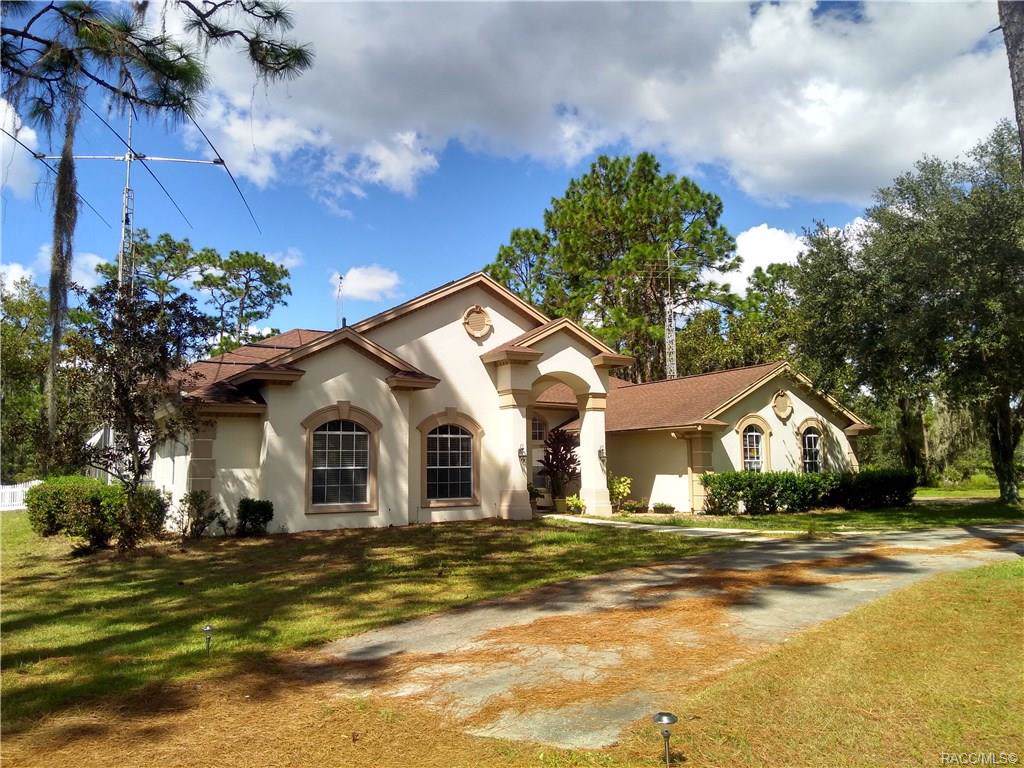5395 Tumblewood Drive - Photo 1