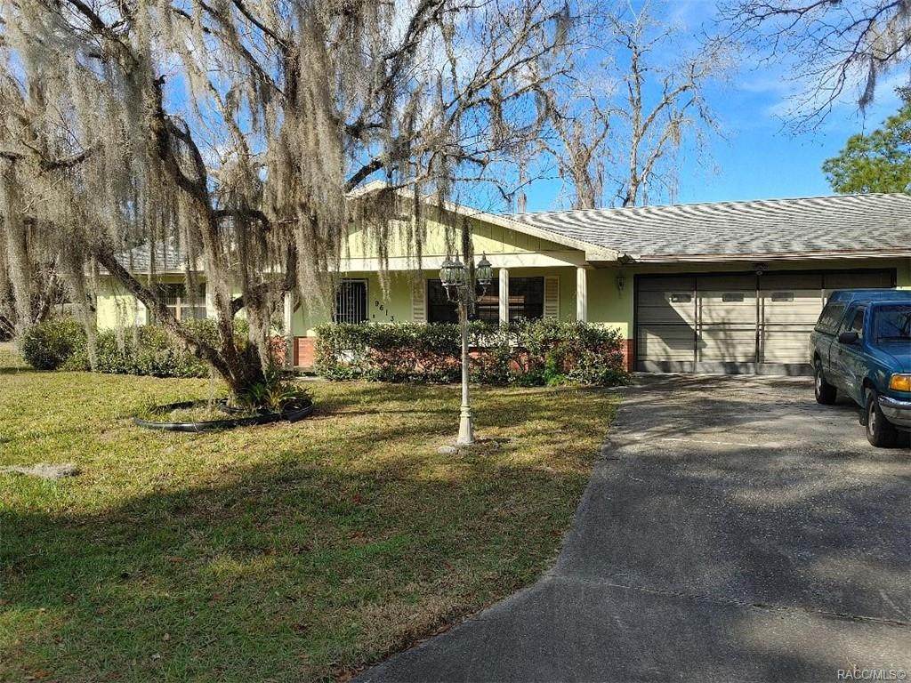 9613 Woodmere Lane - Photo 1
