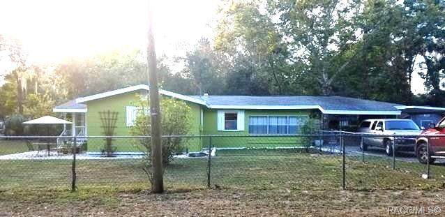 8685 Orange Avenue - Photo 1