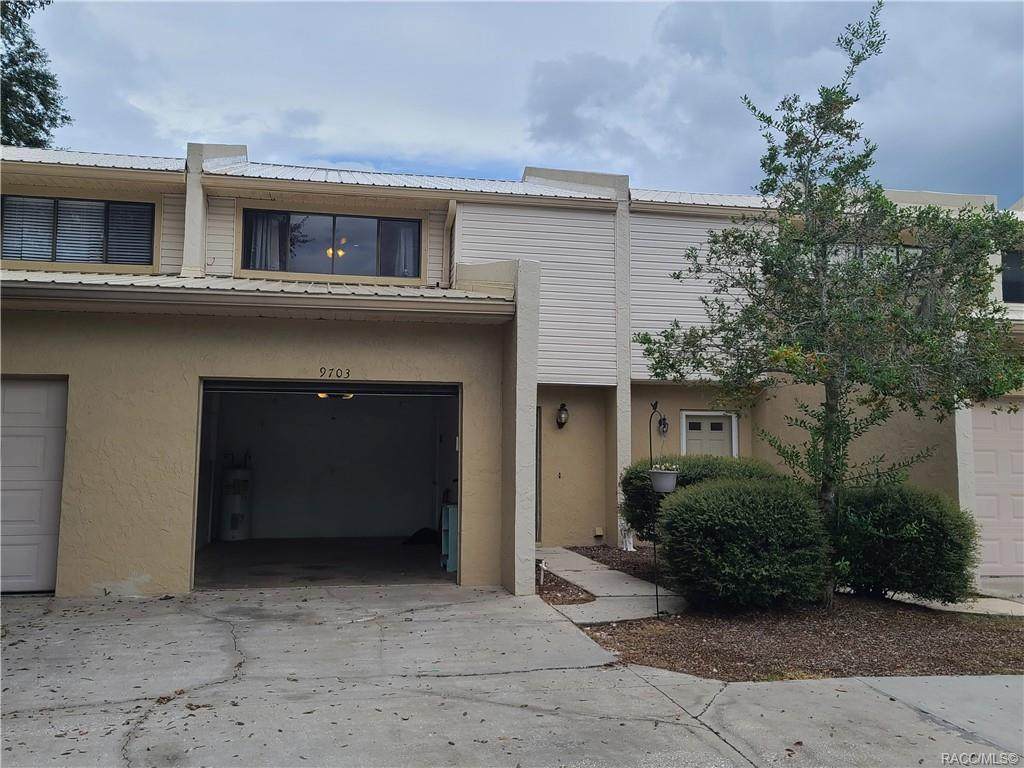 9703 Goldfinch Lane - Photo 1