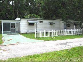 8340 Amelia Court - Photo 1
