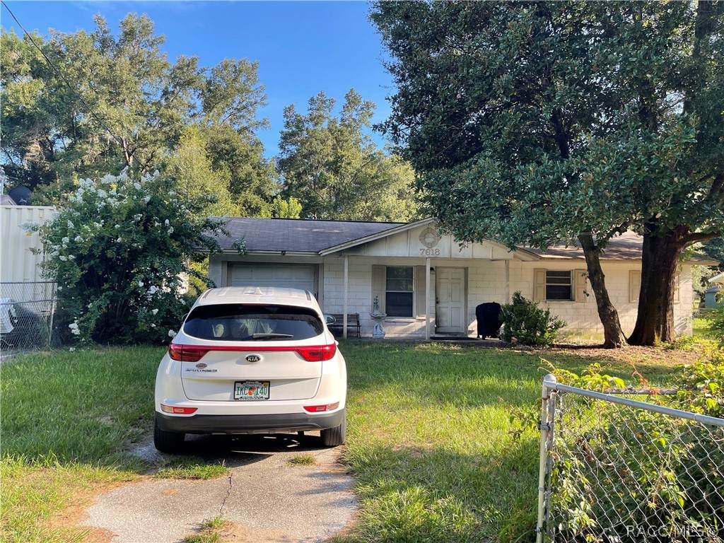 7618 Leisure Street - Photo 1