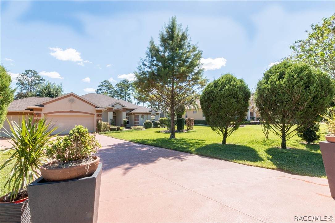 18 Gingerwood Drive - Photo 1