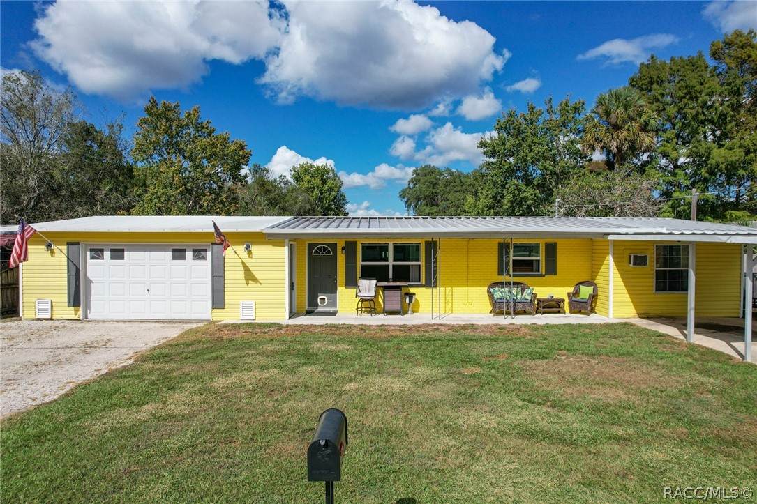 921 Sunfish Avenue - Photo 1